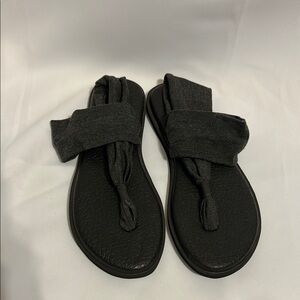 Sanuk Yoga Sling Flat Sandal Grey Women’s size 8